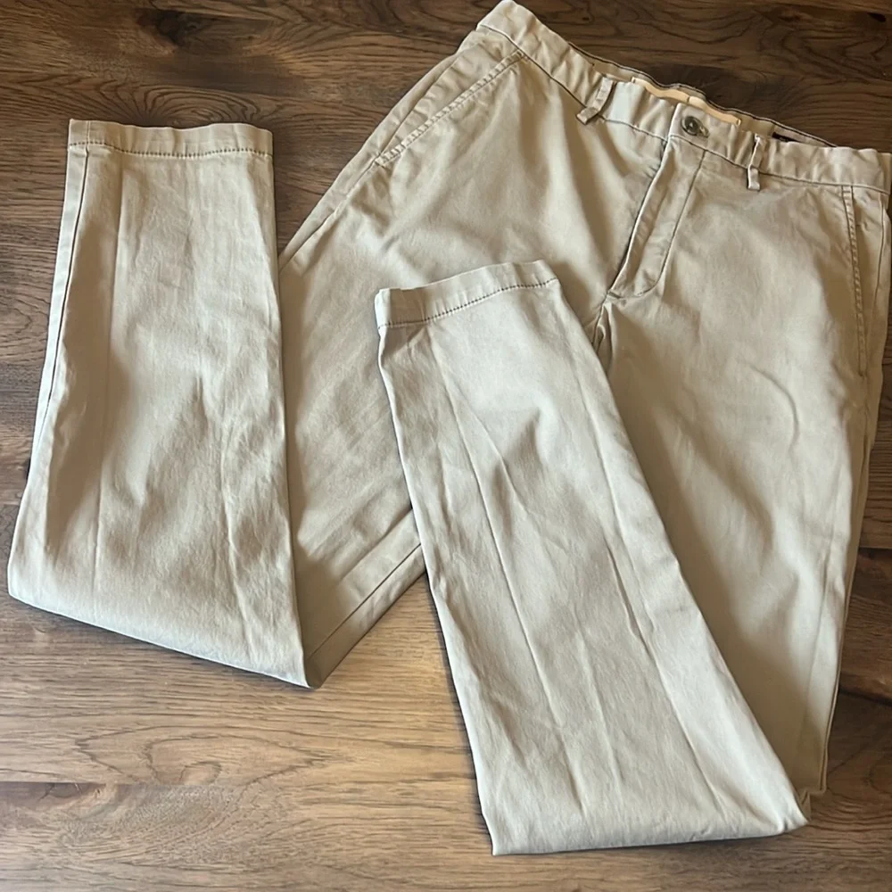 Banana Republic used great